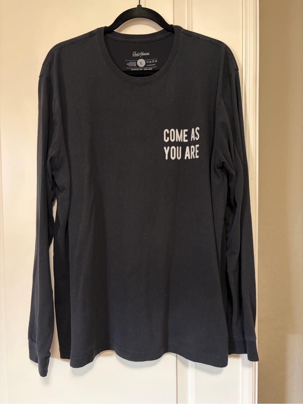 🌈Be Unique, Only Human ‘Come As You Are’ Long Sleeve Unisex Shirt🌈